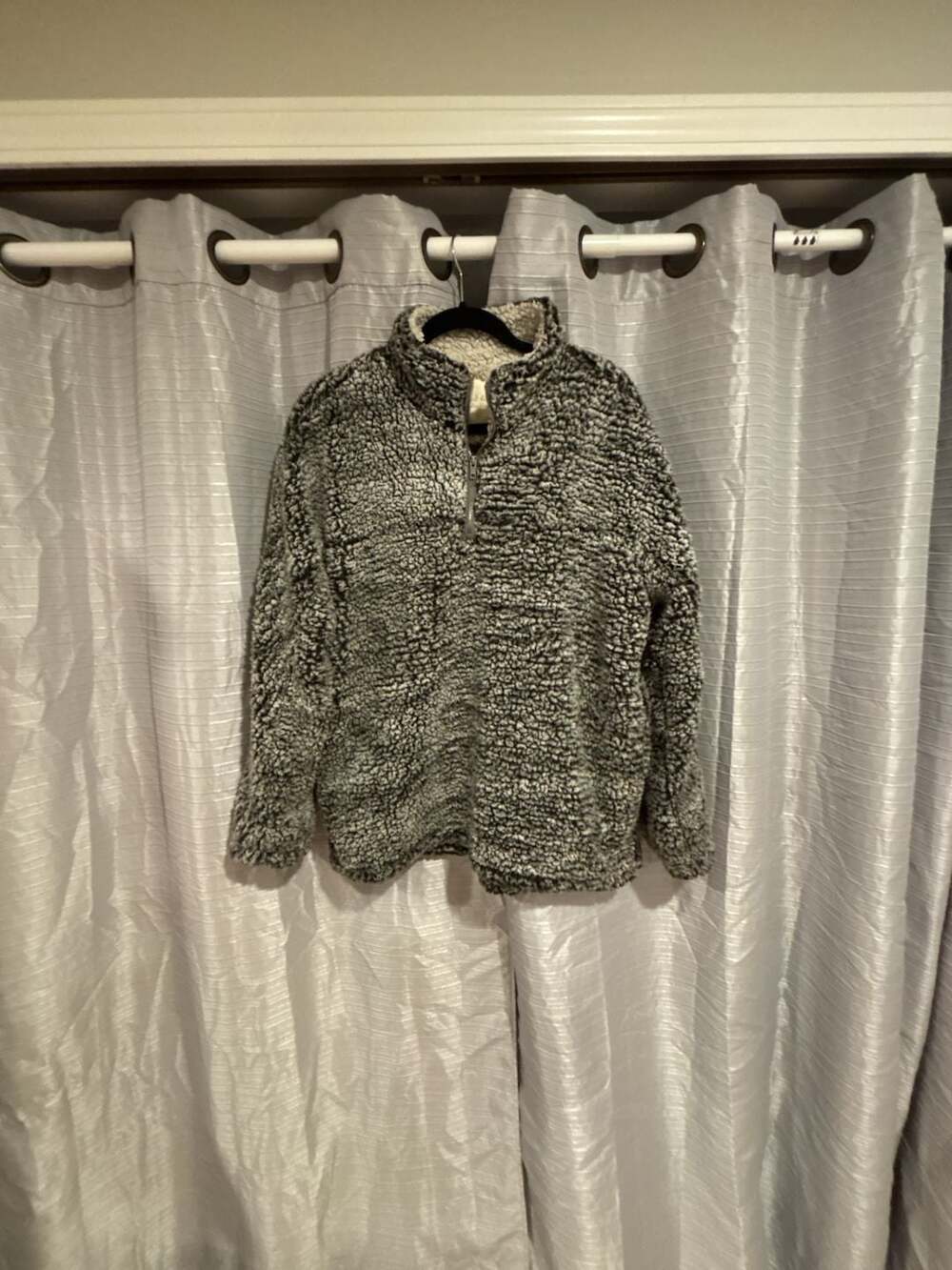 Altar'd State Sherpa Pullover Size L Gray Quarter Zip